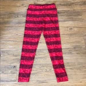 Lularoe OS Heart Leggings